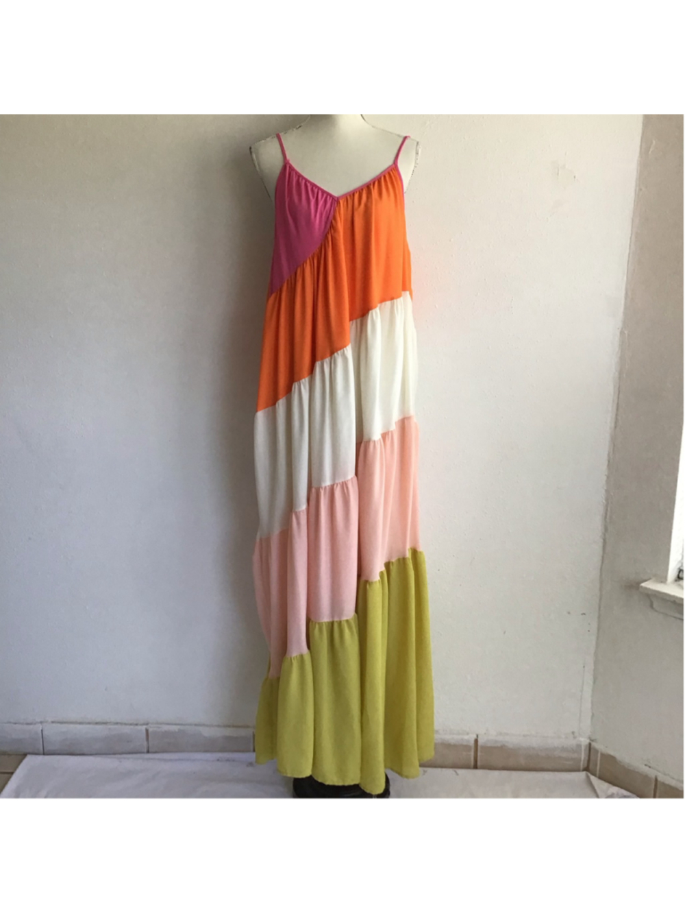 Fore Women Fun Summer Maxi Dress Size L Multicolor Tiered Spaghetti Strap